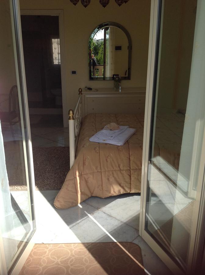 Hotel La Villa 米斯泰尔比安科 外观 照片