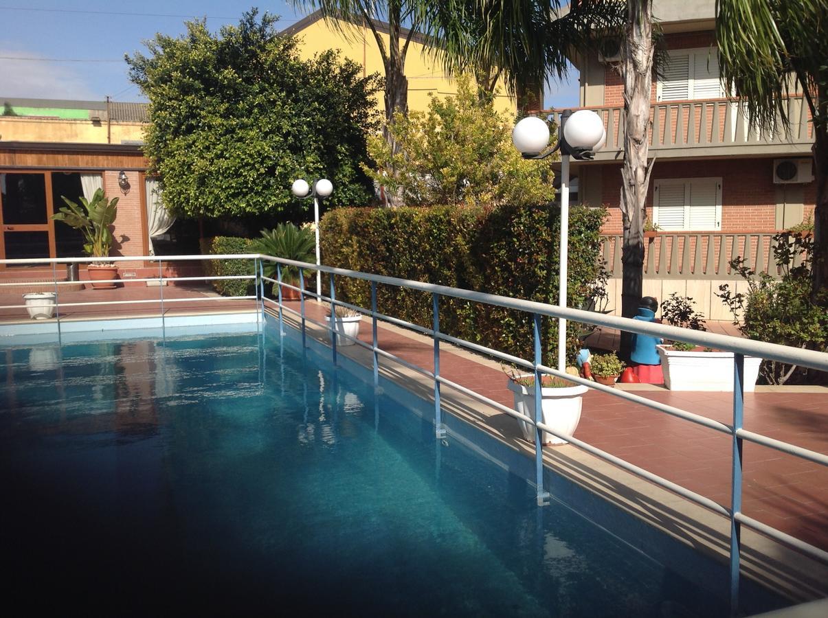 Hotel La Villa 米斯泰尔比安科 外观 照片